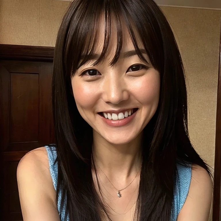((Top Quality)), ((8K)), ((Masterpiece: 1.3)), (Perfect Appearance), (Photorealism: 1.6), 1girl, solo, thin bangs, straight long hair, smiling with closed lips,