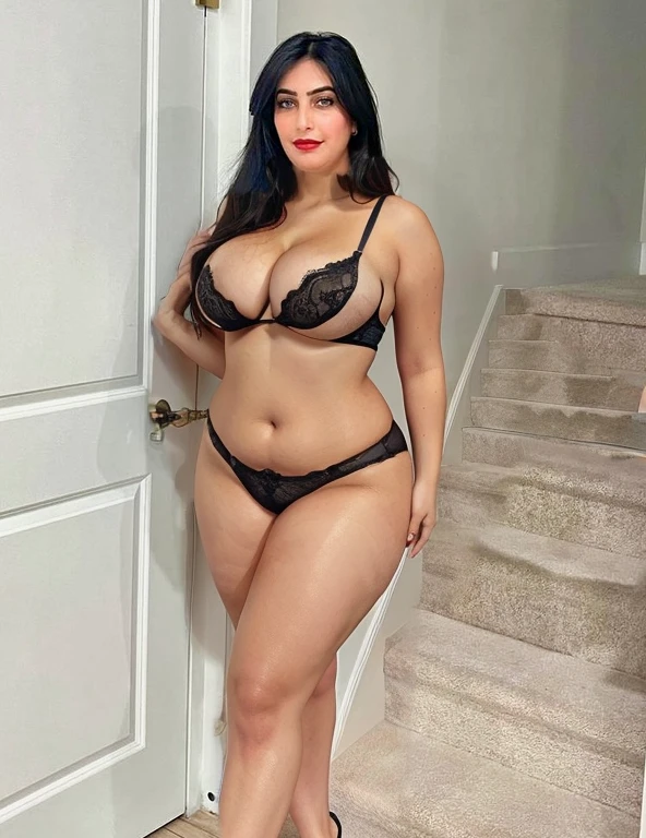 Black lingerie, curvy body, cleavage