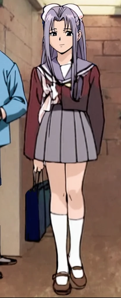Momoko Koigakubo, a tall girl with beautiful legs, is standing in the hallway in a sailor uniform.。