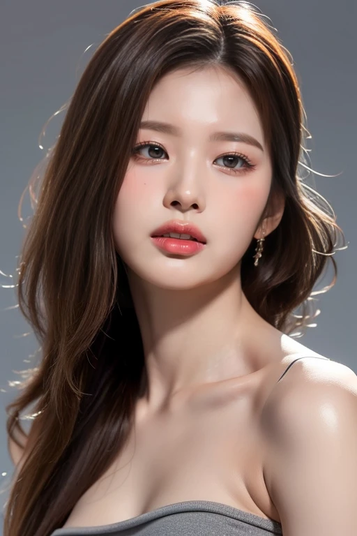 highest quality, masterpiece, Ultra-high resolution, (Realistic:1.4), RAW Photos, 19 years old, Simple gray background, ((Tube top、Upper Body、Lean forward、Hair disheveled)), Looking at the audience