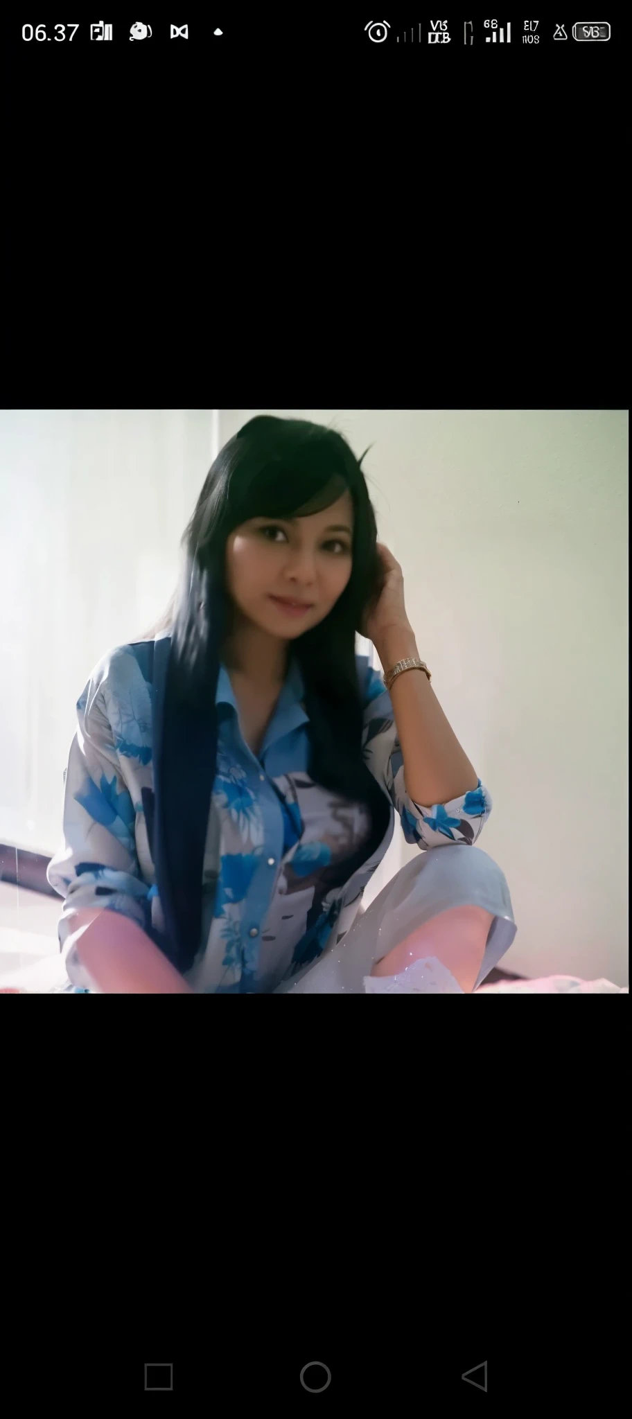 50 years Old, Hijab Indonesian mature woman, Big Tits : 66.9, Gamis, Breast out from her clothes : 1.9, at doctor office, Dark light, at Nighttime