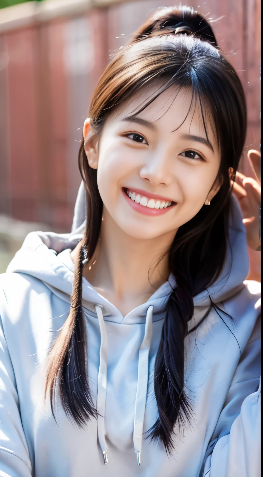 8K、highest quality、Clear Beauty、hoodie、smile、Beautiful teeth alignment、(Gums are visible)Black Hair、Ear piercing、Upper body