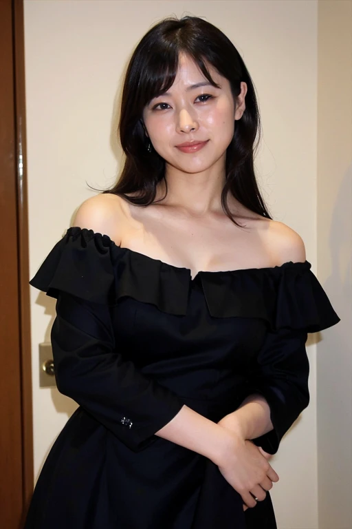 ((highest quality、8k、masterpiece:1.3))、Photorealistic, Sharp focus, high resolution, High resolution,Portraiture, one person、Japanese、woman, beautiful woman, (((black　Off the shoulder　 dress)))、30 years old, Plump, Medium Long Hair,smile