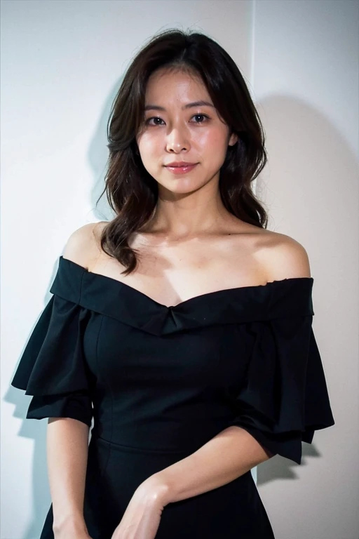 ((highest quality、8k、masterpiece:1.3))、Photorealistic, Sharp focus, high resolution, High resolution,Portraiture, one person、Japanese、woman, beautiful woman, (((black　Off the shoulder　 dress)))、30 years old, Plump, Medium Long Hair,smile