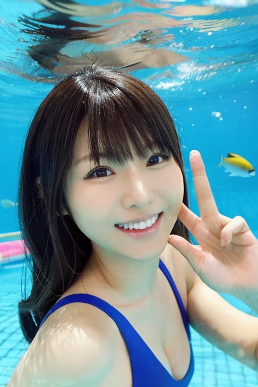 Cute and beautiful with semi-long hair20A voluptuous Japanese woman in her late twenties is diving underwater and flashing a peace sign at the camera with a big smile.。she、She looks very cool in her micro bikini。There are lots of beautiful tropical fish swimming around.