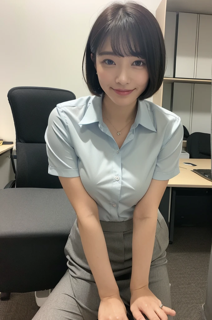(Natural background), masterpiece, highest quality, shape, Very detailed, finely, High resolution, 8k wallpaper, 完璧なダイナミックな構shape, finelyて美しい目, Big Breasts, Natural color lip, Random pose, smile, ((office)), Beautiful woman, short hair、 ((working office uniform)), (dark), Thinking Ahead, Sit on a chair