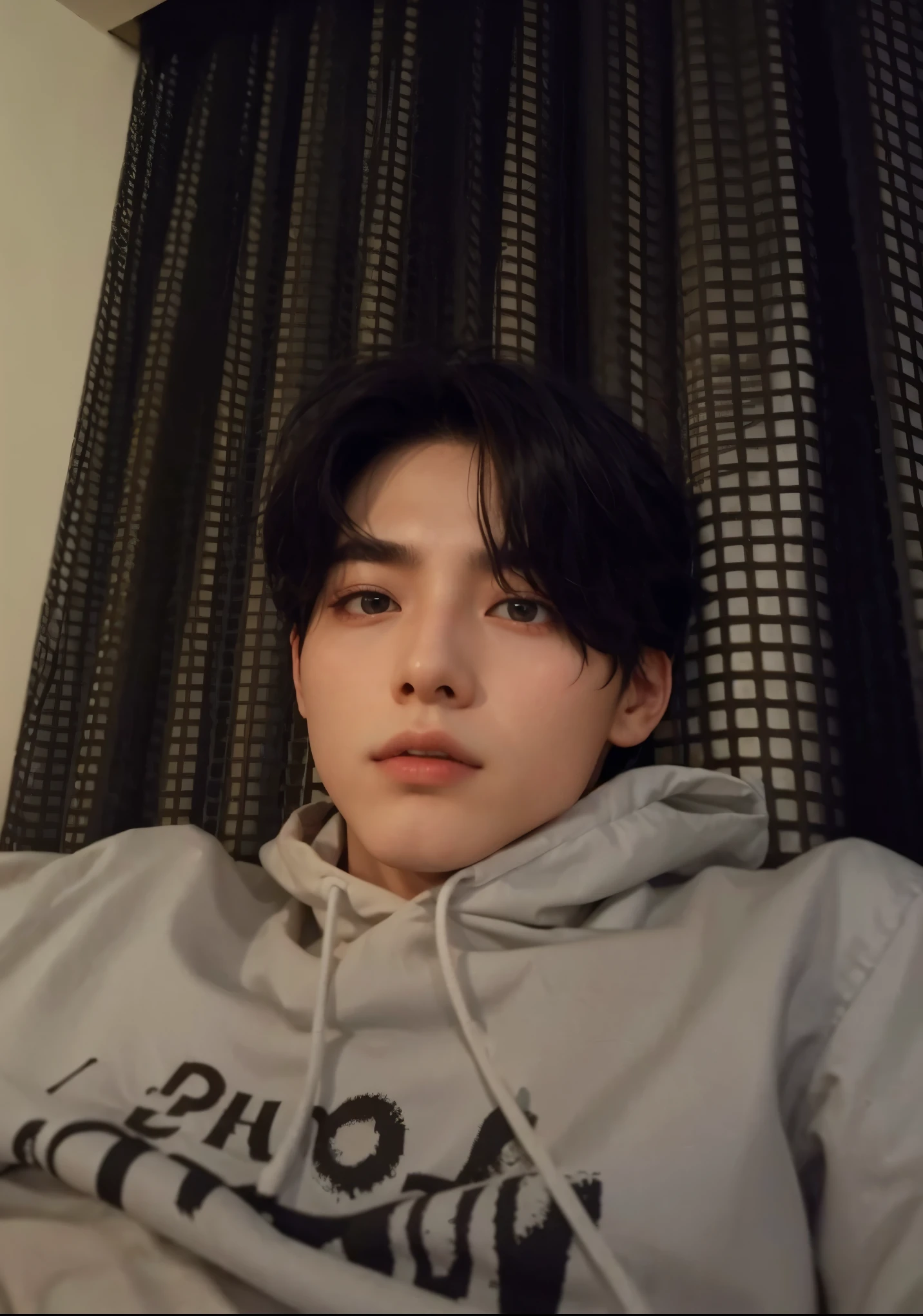 there is a man, cai xukun, handsome androgynous prince, delicate androgynous prince, androgynous face, rosto bonito, retrato de alta qualidade, ayamin para quem, inspirado em Zhang Han, imagem de perfil, aykut aydogdu, headshot imagem de perfilture, araki, ultra HD, realista