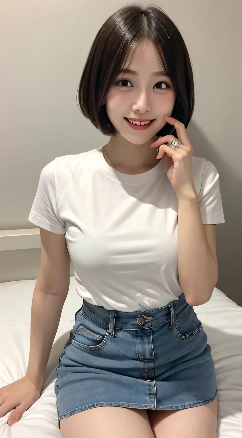 White tight shirt、mini skirt、bed、Laughter、Short sleeve、Short Hair