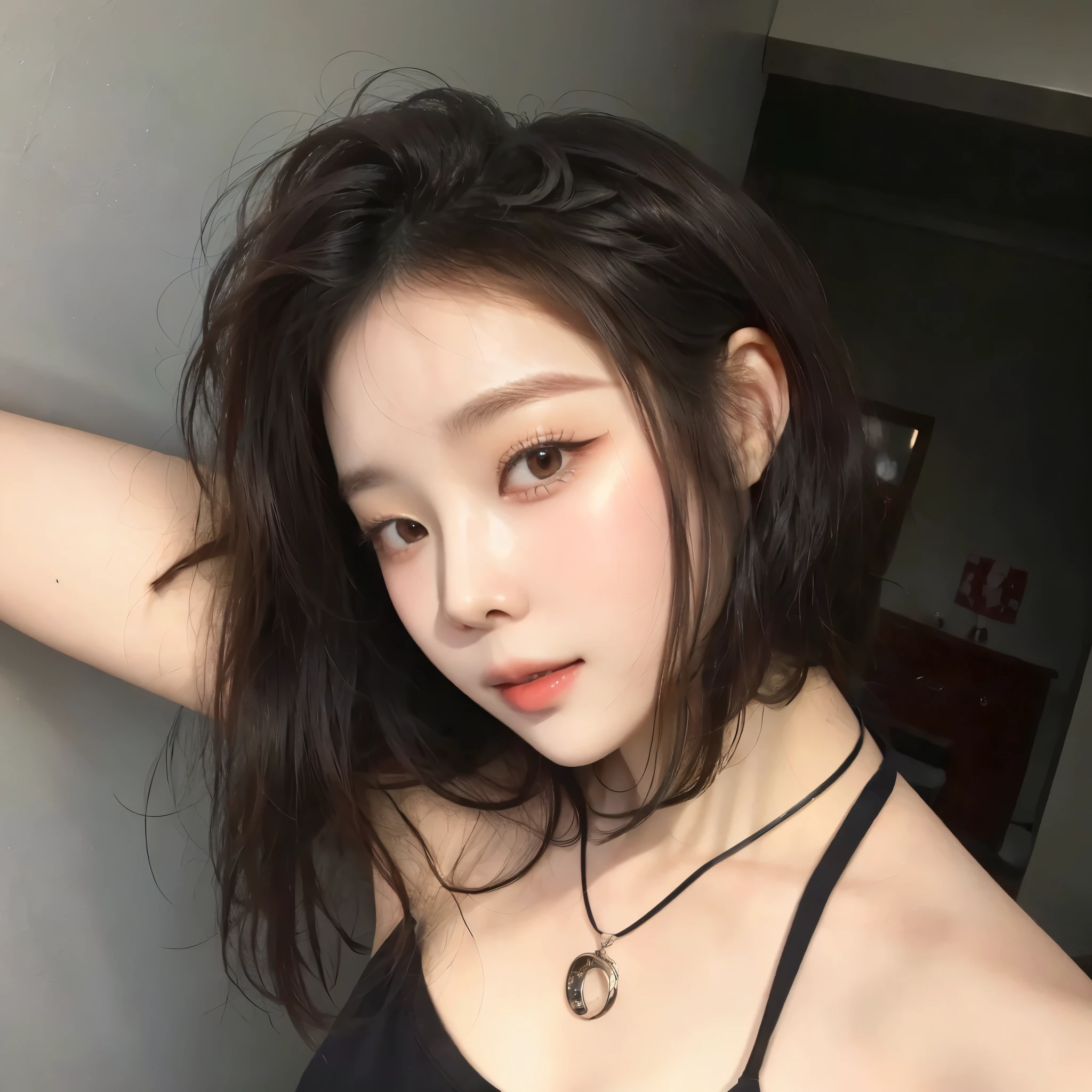 there is a woman with a necklace around her neck posing for a photo, Ulzzang,  coreana, young lovely korean face, garota cara fofa, beautiful asian girl, young pale and beautiful asian face, linda jovem coreana, com cabelo curto, linda jovem coreana, linda mulher sul-coreana, maquiagem sul-coreana popular, maquiagem coreana popular