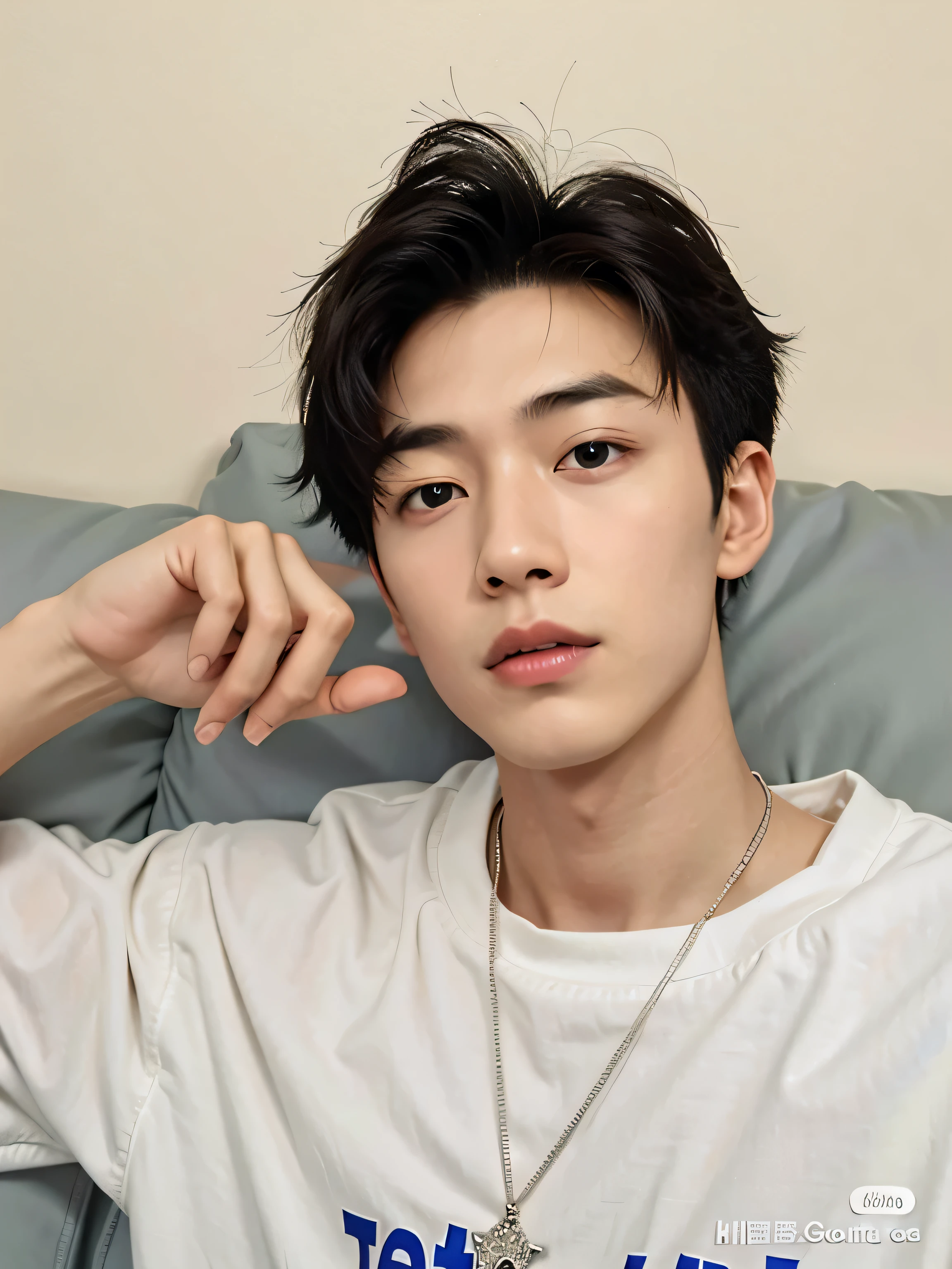 Real handsome guys,Detailed and realistic facial expressions,South Korea,20-year-old male,short hair,Neat face,South Korea男士,Handsome face,