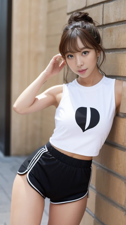 Black shorts、There is white trim at the hem、There is a small slit at the hem、Very short pants、Small Ass、Beautiful Skin、Beautiful thighs、stylish、Long legs、Sporty design、(Full body shot)