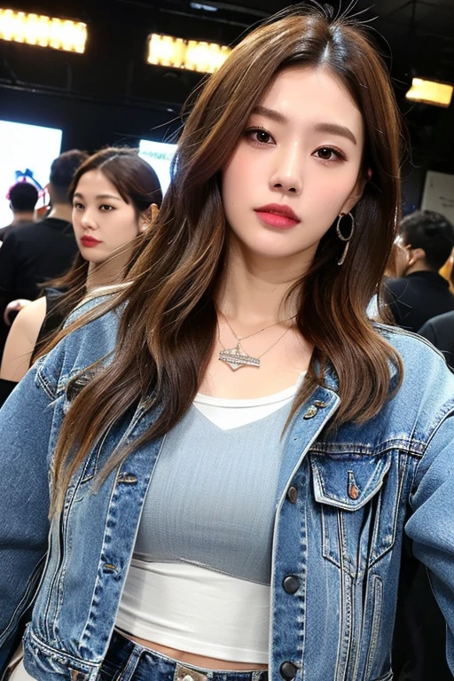 (very detailed body、very detailed face、Best quality:1.2)、FEMALES、I look at the audience、((natural gradient hair color、earrings、necklace、Bracelet、denim top and oversized leather jacket with jeans,Fashionable clothes, Одежда Fusion Show Fantastico)、selfie