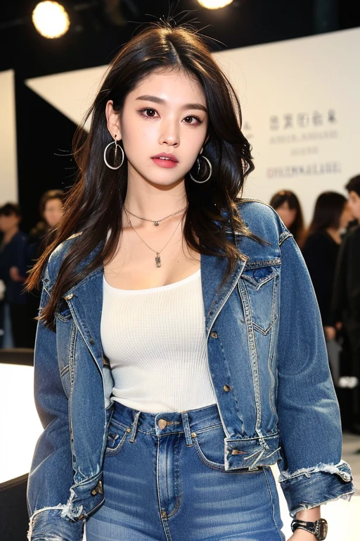 (very detailed body、very detailed face、Best quality:1.2)、FEMALES、I look at the audience、((natural gradient hair color、earrings、necklace、Bracelet、denim top and oversized leather jacket with jeans,Fashionable clothes, Одежда Fusion Show Fantastico)、selfie