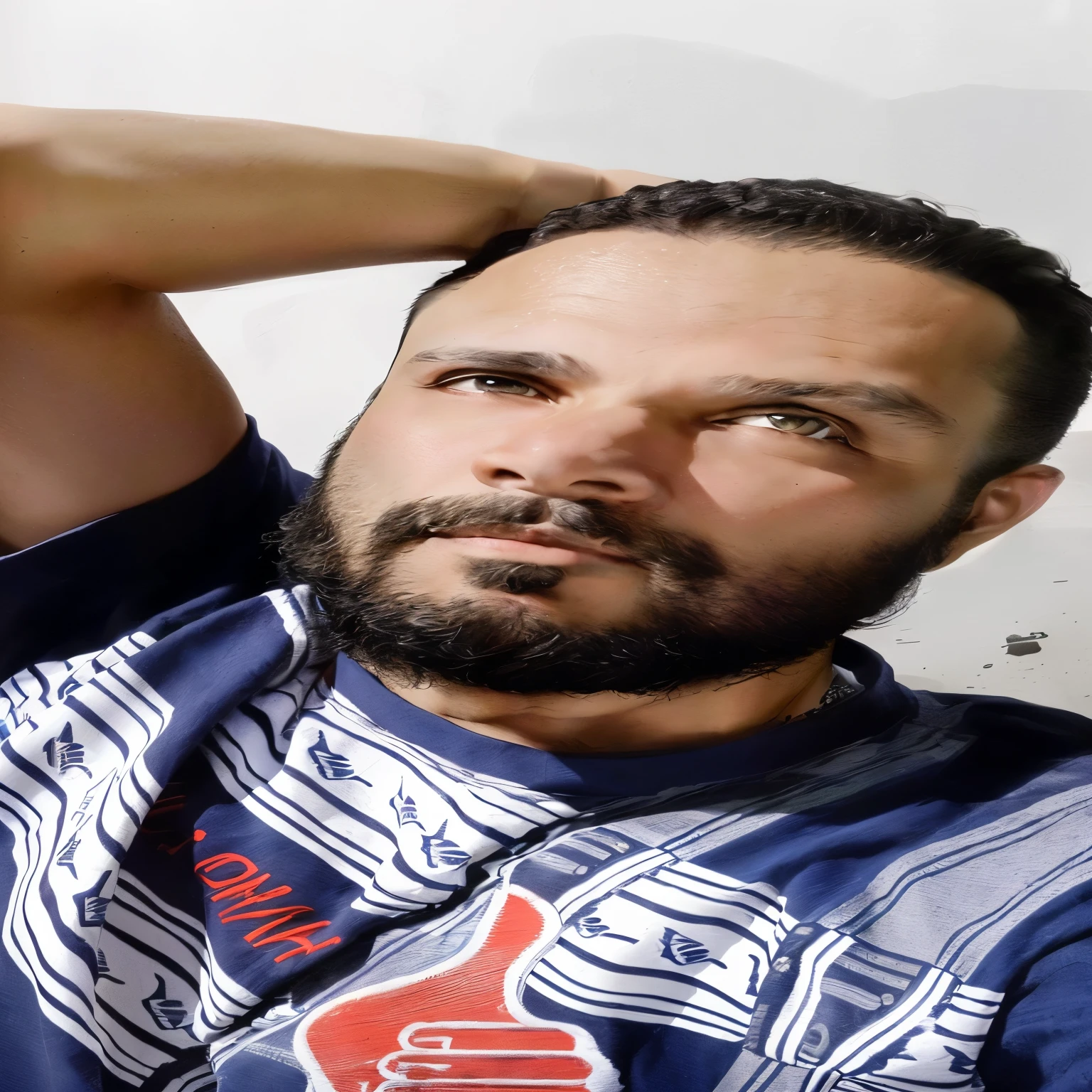 there is a man with a beard and a shirt on, selfie de um homem, david rios ferreira, caio santos, icaro carvalho, imagem de perfil, foto do perfil 1024px, edu souza, Fotografia selfie 8k, Mohamed Reda, carmelo blandino, Homem de 4 0 anos, (38 anos)