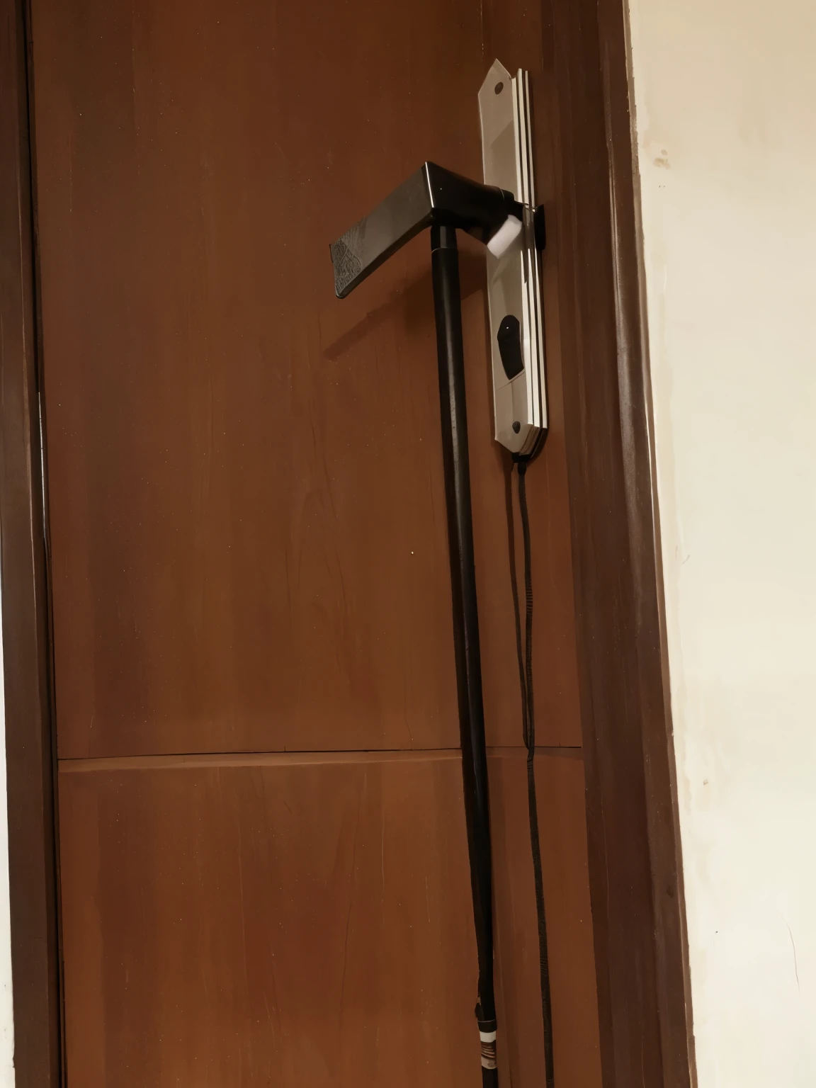 Quero que complete essa porta e a parede