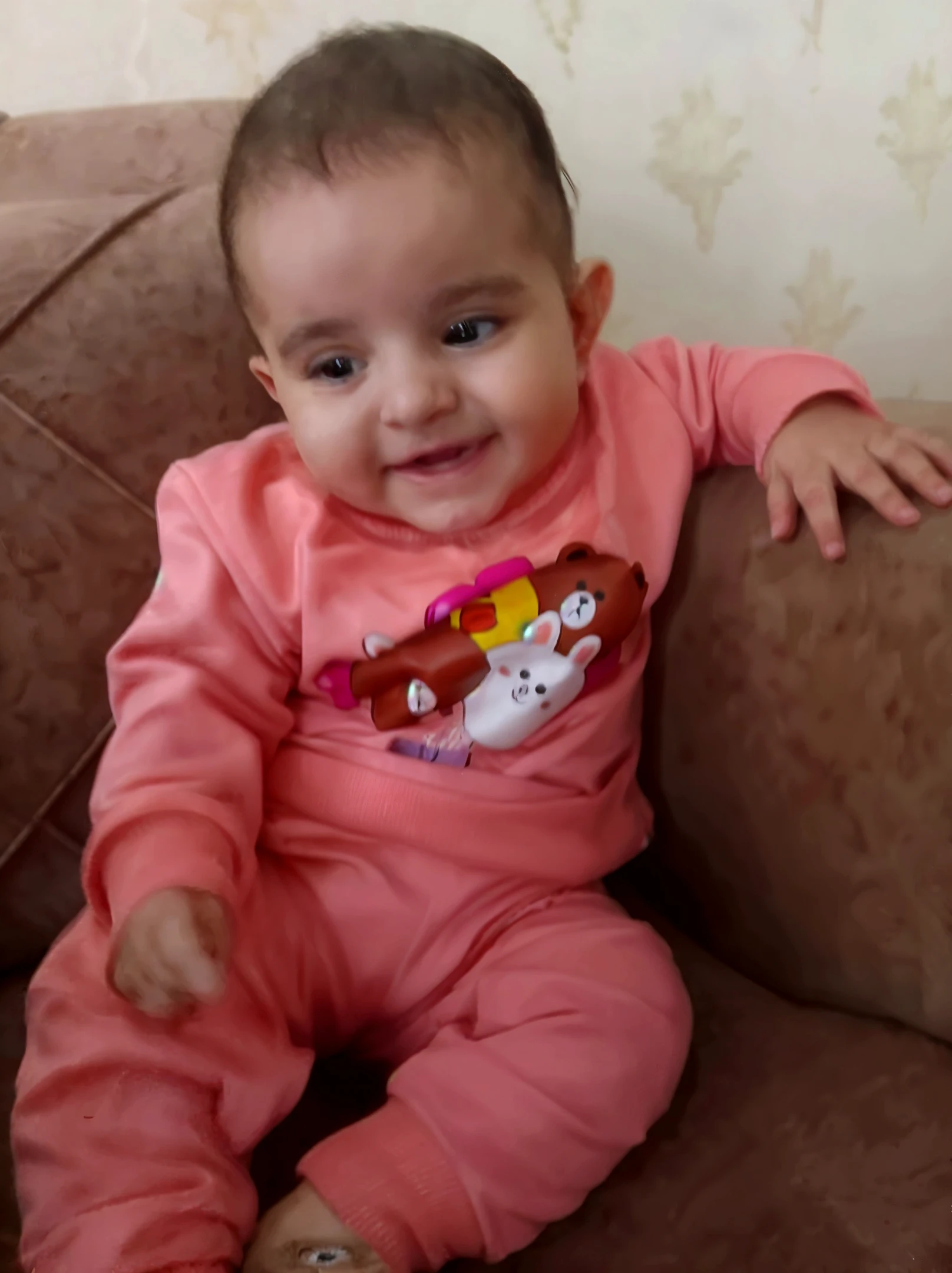 Baby yodah , (hyper realism:1.1), (detailed:1.2) Beautiful girl