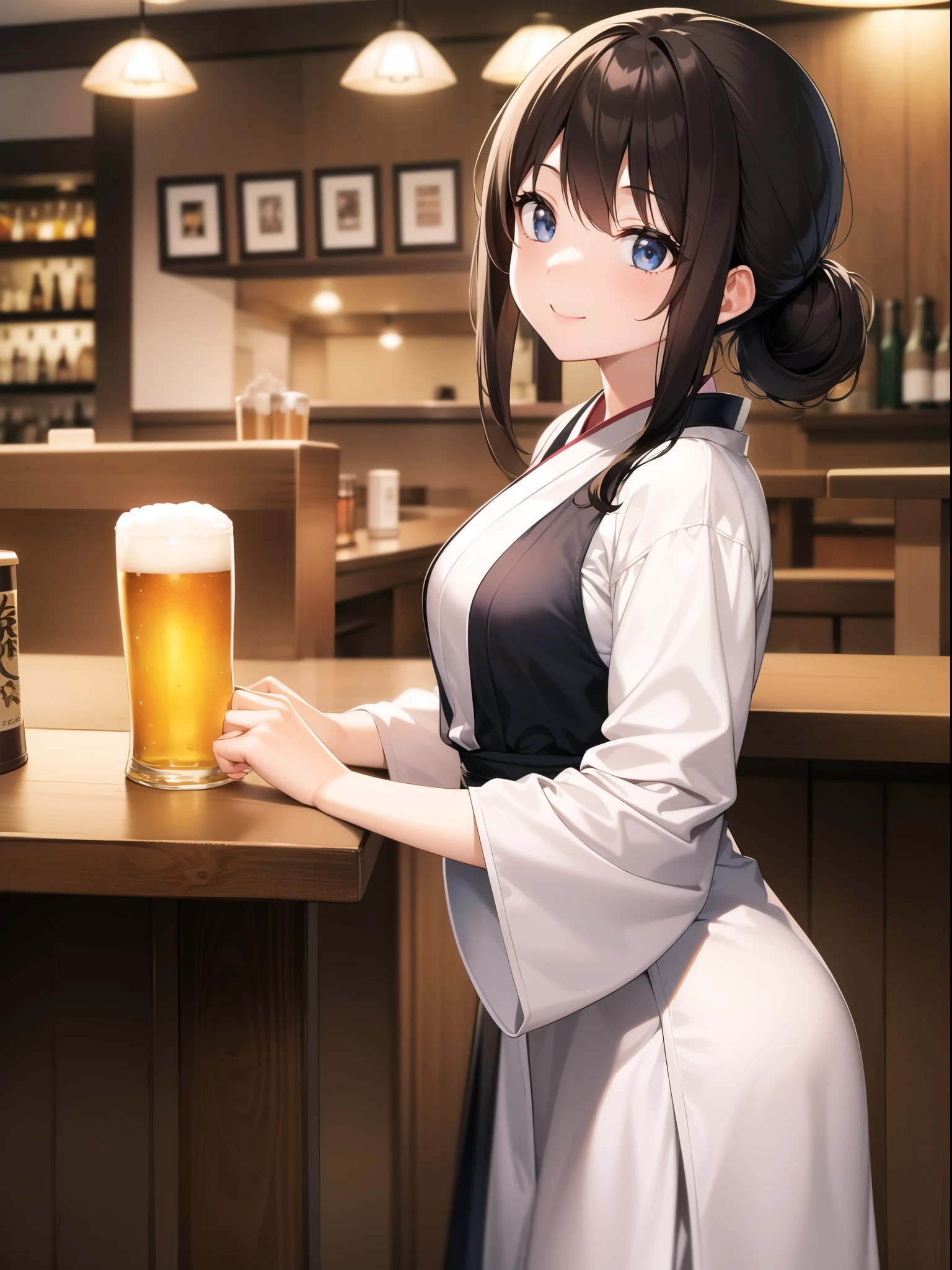 A woman smiling and drinking beer at a bar。The woman is wearing a white shirt、Hair tied back。On the table々There are a variety of dishes lined up.、The wooden chairs and counter of a Japanese pub are visible in the background.。A warm and relaxing atmosphere。