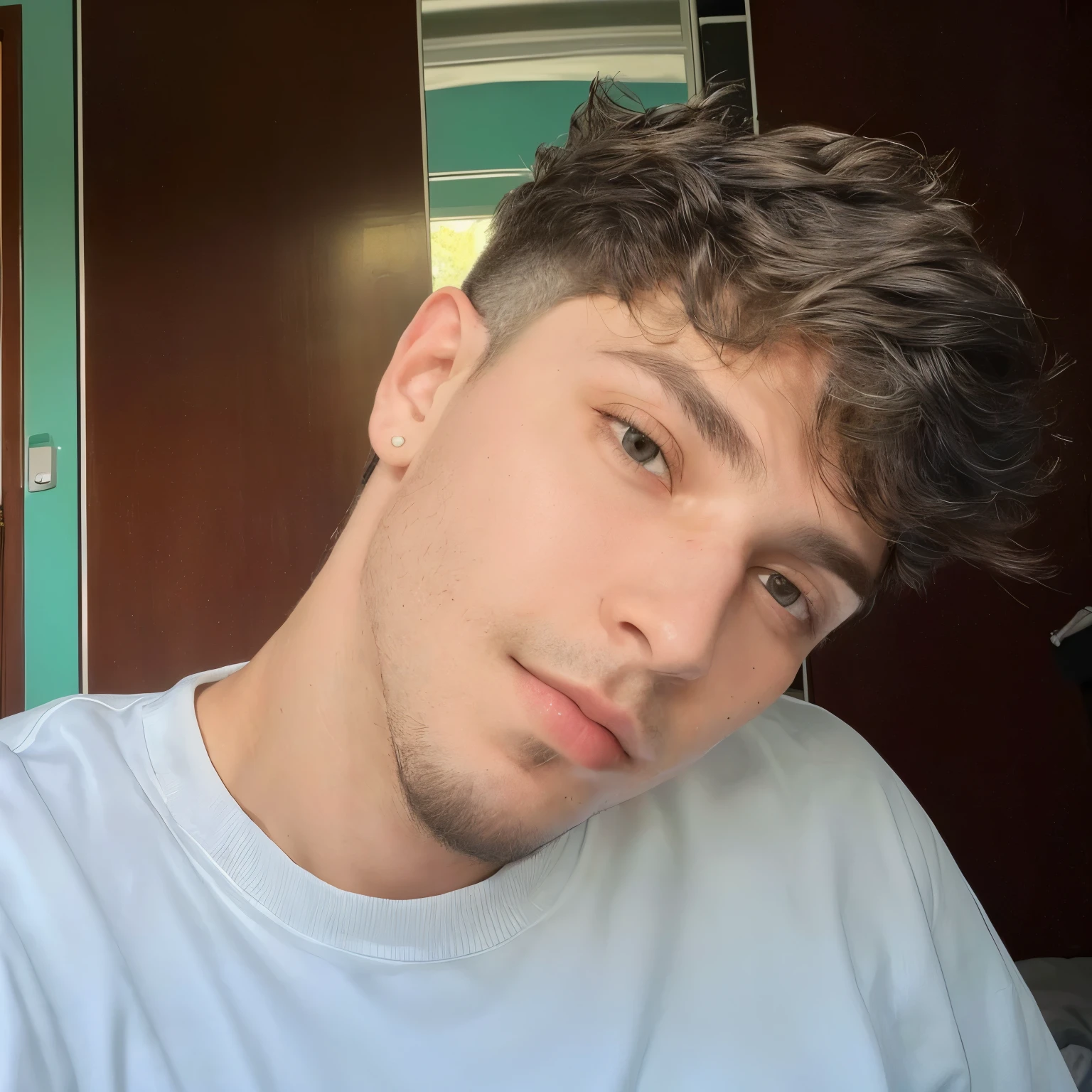 tem um homem com barba e camisa branca, caio santos, I agree with you, muscle contraction coil / jogador ludwig, profile picture with headshot, mateus 9 5, taken at the beginning of 2020, Christian cline, youtuber, vitor maristane, foto do perfil 1024px, André Rios, imagem de perfil, rosto perfeito e