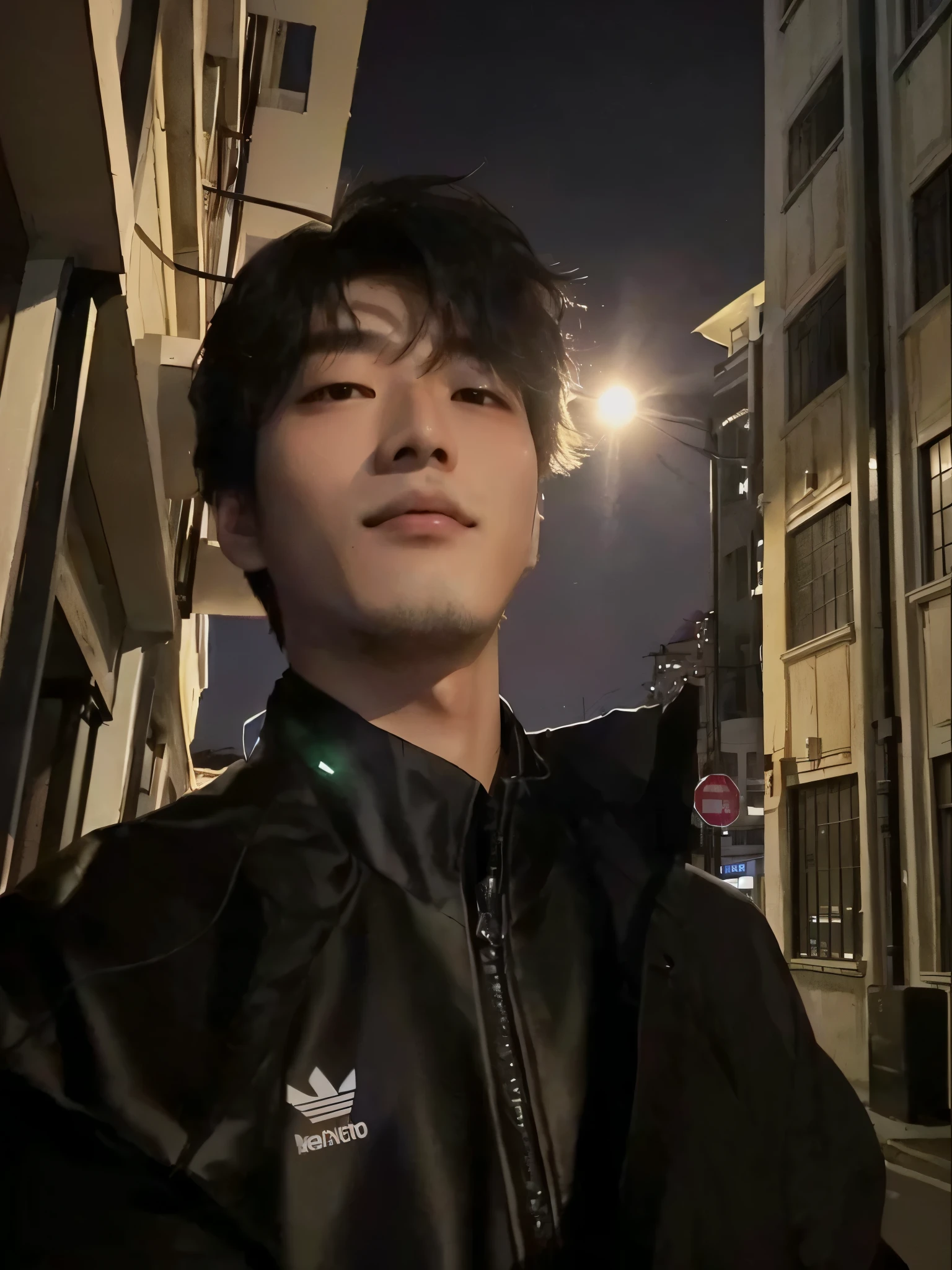 hay un hombre parado en medio de una calle por la noche, foto de perfilture 1024px, contraction transmitter / jugador ludwig, taken in the early 2020s, headshot foto de perfilture, hyung tae, jinyoung shin, foto de perfil, kim doyoung, hombre surcoreano, foto de perfilture, cai xukun, imagen de perfil, Inspirado por Zhang Han