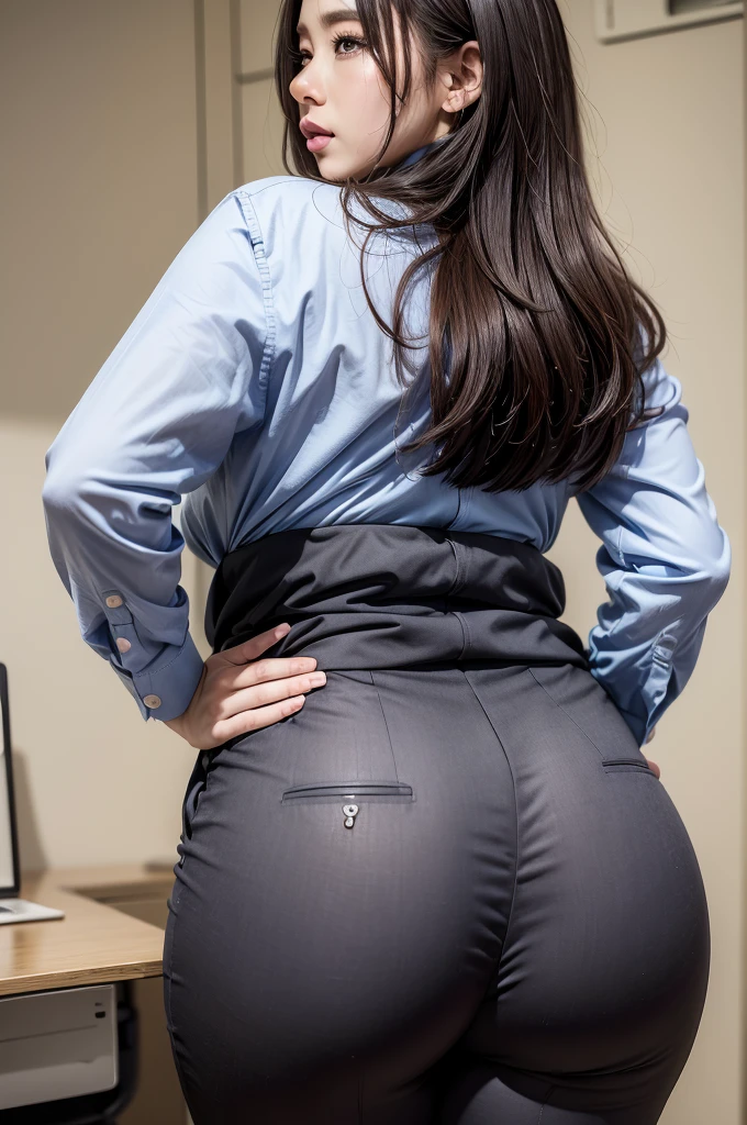 Super Beautiful Office Lady、(Plump ass)、Y shirt、suitpants、posterior view、(((ultra best quality, ​masterpiece))), (((ighly detailed)))