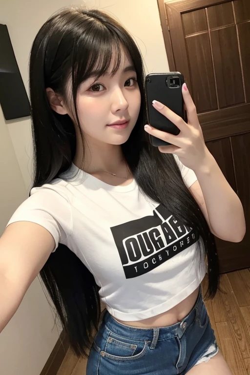 A 30-year-old woman with long black hair and a slightly chubby figure、Selfie taken at home