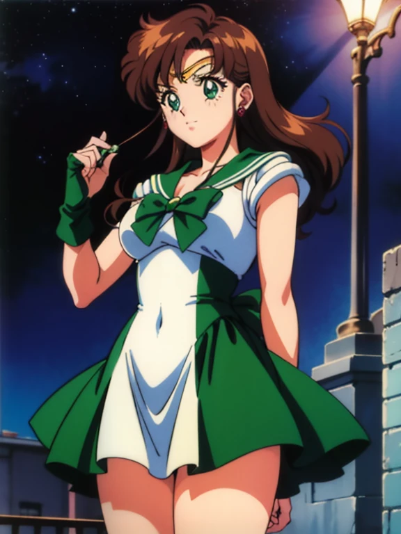 mejor calidad, high resolution, 1990s \(estilo\), retro artestilo, 1990s anime cels estilo, noche, sailor Jupiter, session, uniforme marinero senshi, pechos medianos, color verde marinero, guantes blancos, falda plisada verde, cinta rosa, cola de caballo, (vestido:1.3), joyas, arete