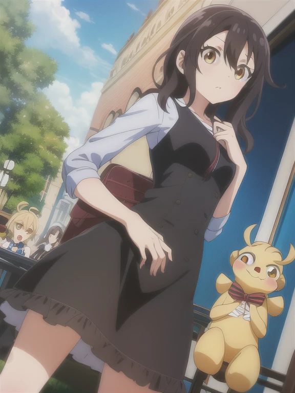 1 chica, pelo medio, mirando al espectador, golpes, pelo negro, fondo al aire libre, pelo entre los ojos, pechos medianos, Brown eyes, cola de caballo lateral, hasuki_todo, vestido, casual vestido