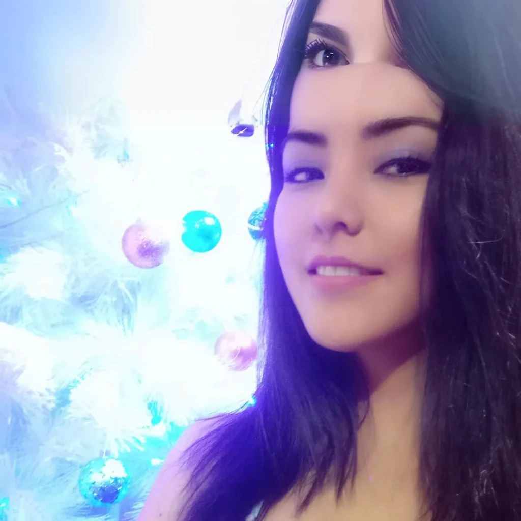 Cuerpo completo , sin errores , sin falta de partes, sin duplicaciones, sin imagenes rara, imagen perfecta, cuerpo perfecto, sin atrofia, sin duplicacionea, no duplicar, no sobrexponer imagen, frente y cejas hermosas, cabello largo hermoso imagen 4k