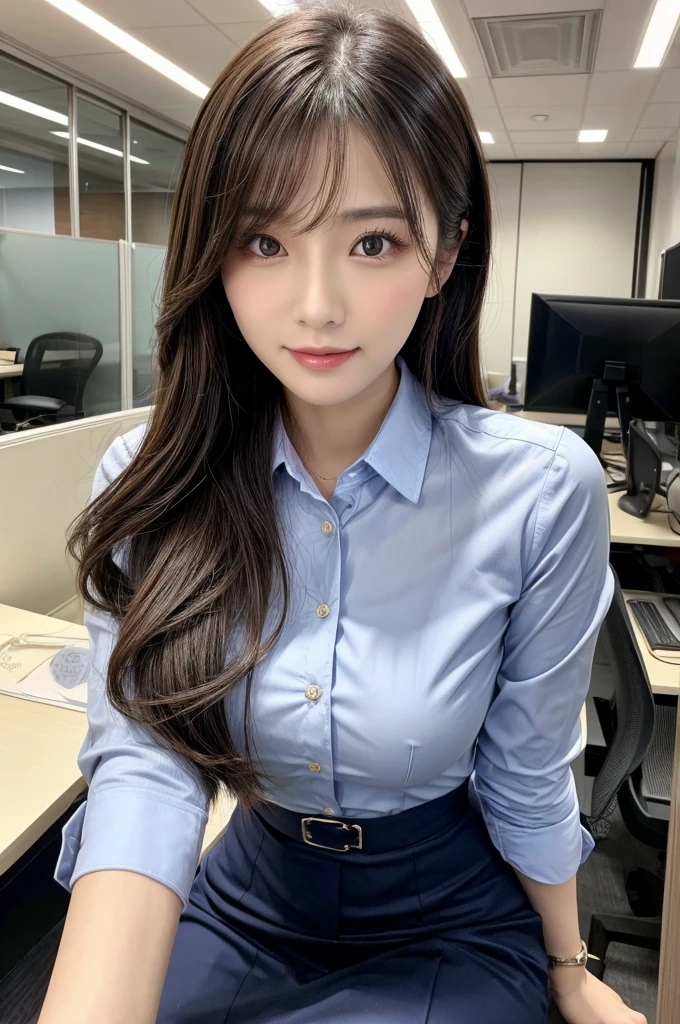 look at me,A smart and beautiful secretary、In the office - Automatic