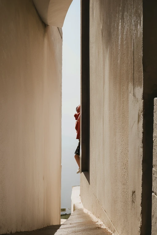 This wall is too thin.,Can't hold up
