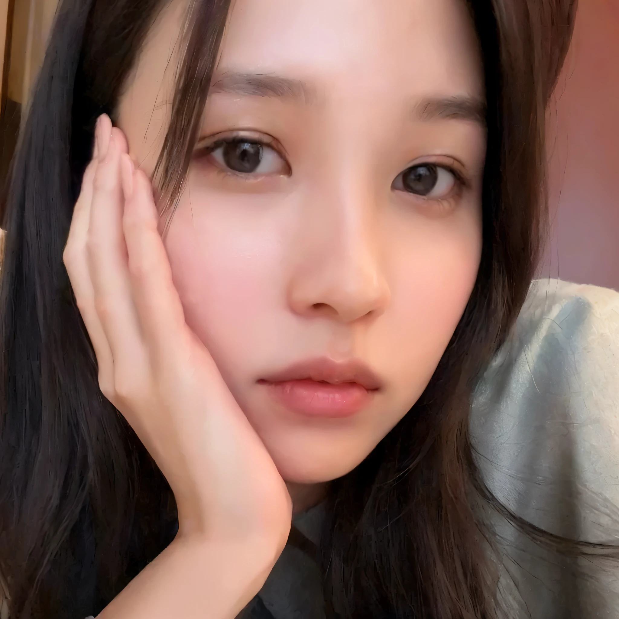 there is a woman with long hair and a gray shirt, Lee Ji-eun, Lee Ji-eun, estacionar a partir de-min, young lovely korean face, jaeyeon nam, com cara fofa - linda, Heonhwa Choe, young pale and beautiful asian face, kwak ji jovem, adorable and pale korean face, sem maquiagem, Shin Min Jeong