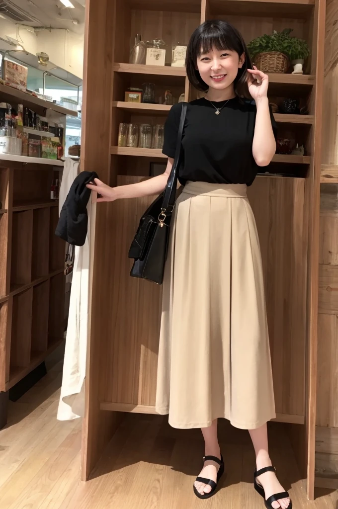 20th Generation、OL、Cafe、whole body、Beige maxi skirt、Black tops、Black sandals、smile、View here、Short skirt、Hold a skirt、On all fours