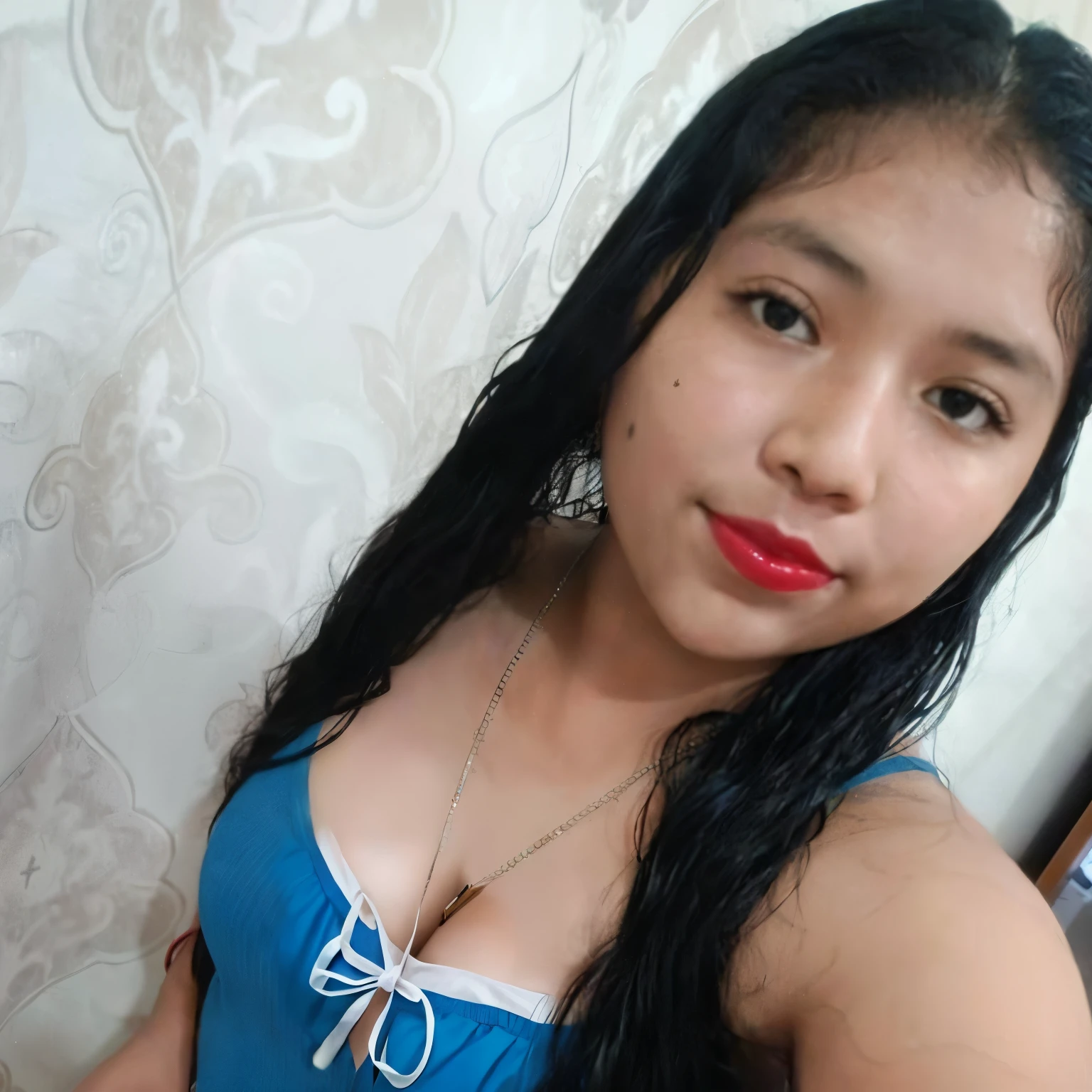 hay una mujer con cabello largo y negro que lleva un top azul, 18 years, 19 year old girl, 16 years old, 22 years, verdadera locomotora, 21 years, 23 years, ella tiene 2 3, 19 years old, alani guillen, buena chica joven, 27 year old skin between her breasts 