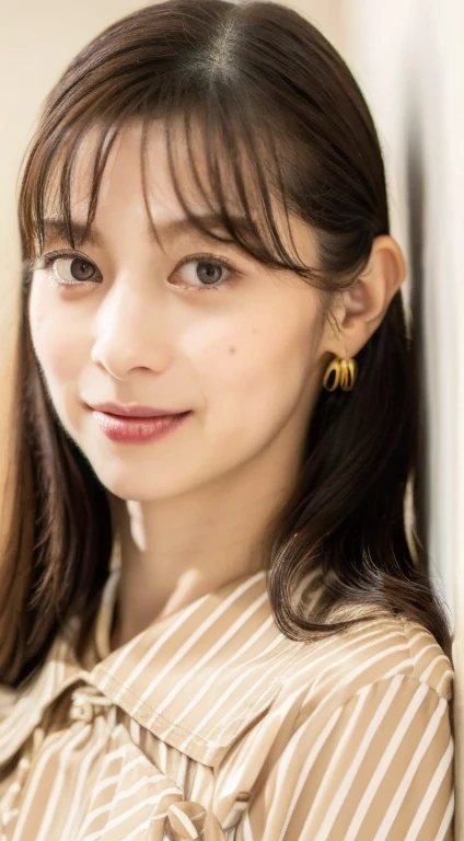 (night:1.7), East Asian architecture, 1 Female,sit on tatami, （China dress）, Brunette color hair，（eyeの間の毛）, restore, Lip flap,  20-year-old,beautiful fingers,beautiful long legs,Beautiful Body，Beautiful nose，beautiful character design，完璧なeye，s the perfect face，View your viewers，（Innocent_big_eye：1.0），（Light_笑face：0.3），Official Art，Very detailed CG unity 8k wallpaper，Perfect lighting，Very colorful，bright_front_face_Lighting，（masterpiece:1.0),(Highest_quality:1.0), 超High resolution,4K,Super detailed, photo shoot, 8k, High resolution, High resolution, Absurd:1.2, Kodak Portrait 400, Film Grain, The background is blurred, Bokeh:1.2, Lens flare brilliance, ( Vibrant_color:1.2) (beautiful,big_chest:1.4), (beautiful_face:1.5),(narrow_Upper Body),RAW Photos,A thin transparent bra is visible through the,No clothes, topless,No bra,見る人にchestを見せる,whole body,No underwear,