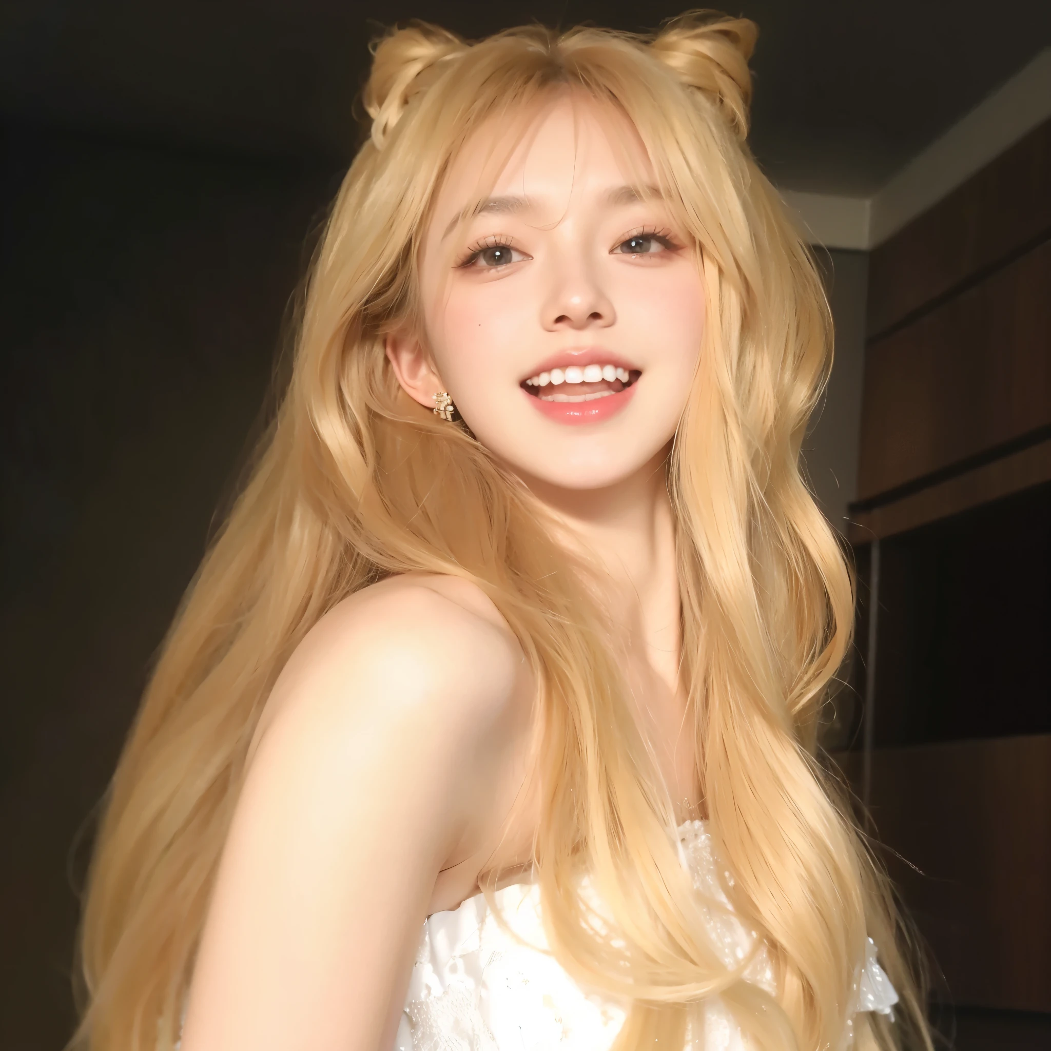 Long curly blond hair,Natural and beautiful hair,The background is simple and clean