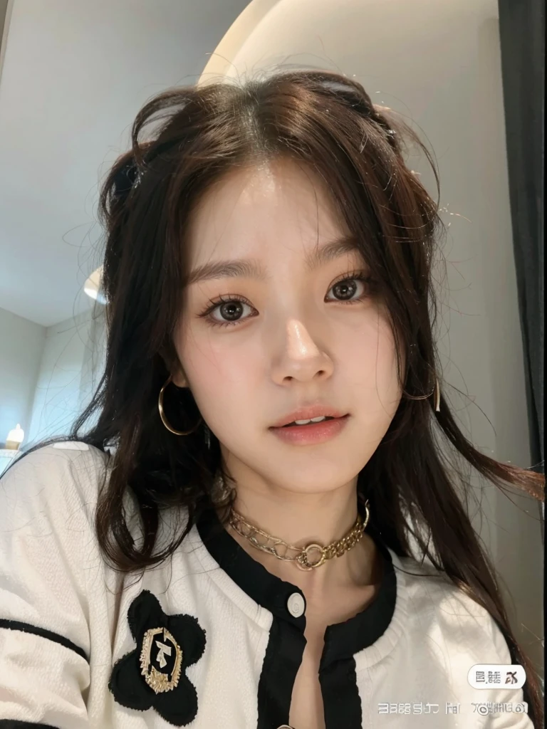 Miyeon Cho, Gidle, ojos grandes, cabello rojo, korean face, Doll lips