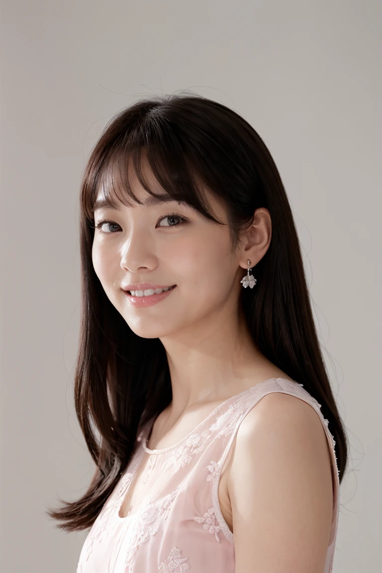 Medium Size Display, Medium Shot, Written boundary depth, bust, Upper Body, Movie angle, masterpiece, highest quality, Very detailed, CG, 8k wallpaper, Beautiful Face, Delicate eyes, Otome, alone, smile, Divide the salad、cute、Pink dress