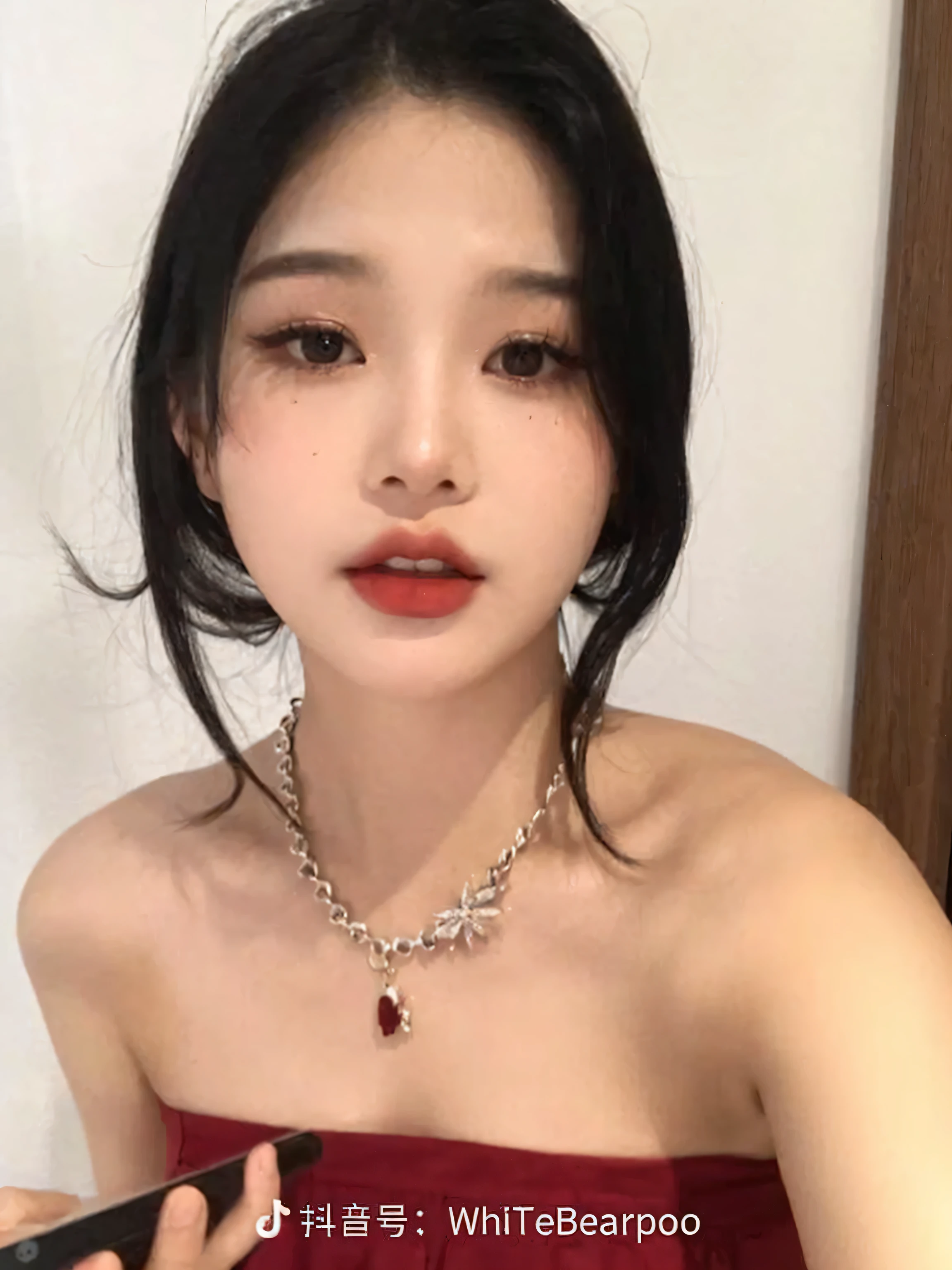 Close-up of a woman wearing a red dress and holding a mobile phone, beautiful south Korean woman, gorgeous young Korean woman, Cruel Korean goth girl, korean girl, beautiful young Korean woman, Adorable Korean face, Cute young asian face, Jinyoung things, They will finish grilling, 18 years old, Korean woman, Adorable young Korean face, ulzzang