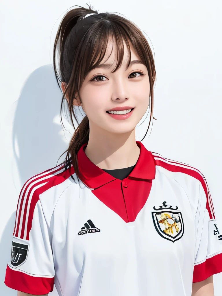 (highest quality、8k、32k、masterpiece)、(Realistic)、(Realistic:1.2)、(High resolution)、Very detailed、Very beautiful face and eyes、1 girl、Round and small face、Tight waist、Delicate body、(close、highest quality、Attention to detail、Rich skin detail)、(highest quality、8k、Oil paints:1.2)、(Realistic、Realistic:1.37)、Bright colors、(((Brown Hair)))、(((Upper Body Shot)))、(((short hair)))、(((White wall background)))、(((Laughter)))、(((Ponytail Hair)))、(((Soccer uniforms)))、(((黒とピンクのSoccer uniforms)))、Arms folded in front of chest
