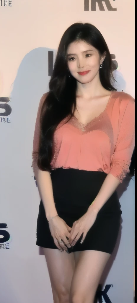 the most beautiful woman there ,Show off your figure,The most realistic,Pull your upper body closer,short skirt