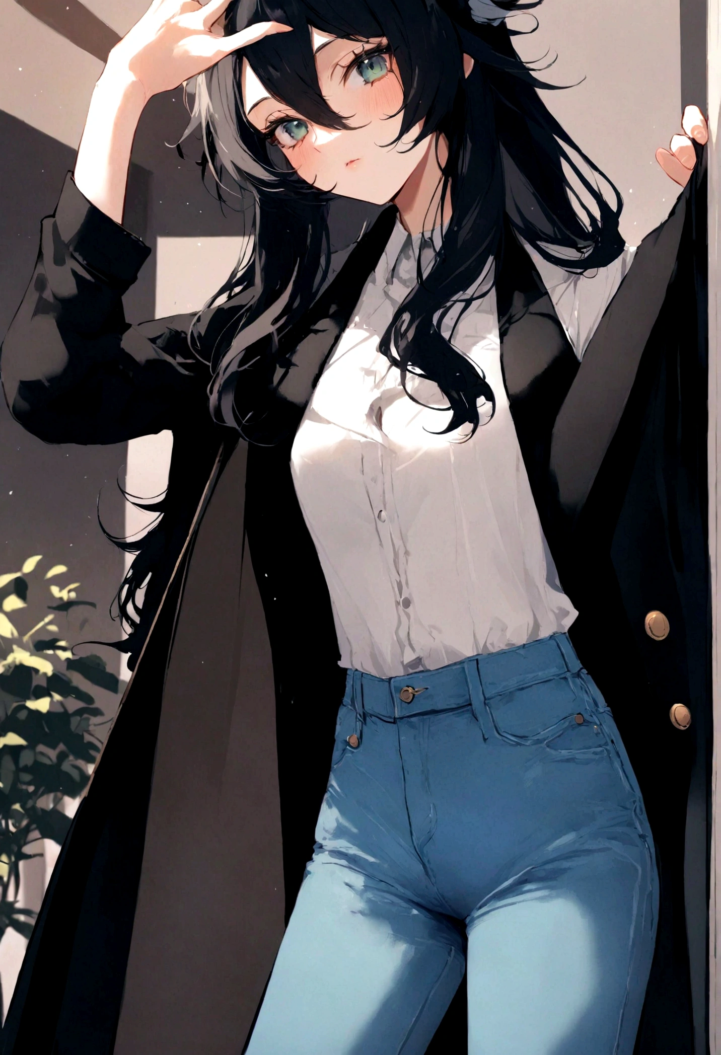 Une belle jeune femme de 31 ans aux longs cheveux noirs, et les yeux noirs, Petit et mince, porter des jeans.