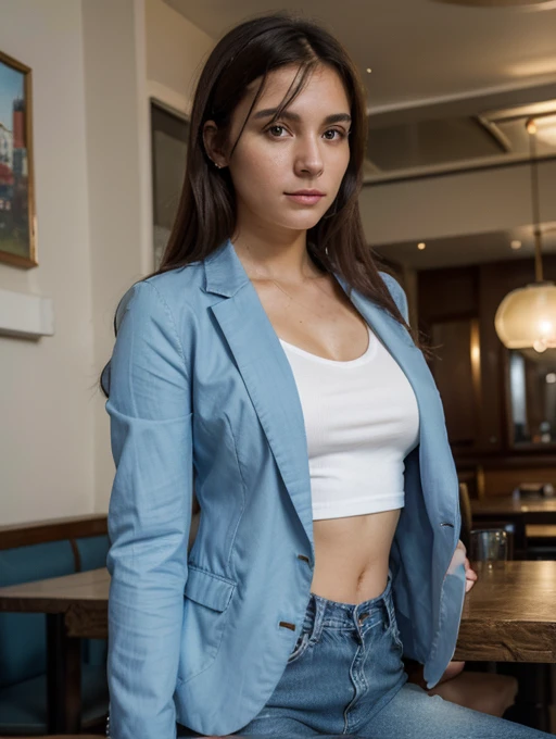 (Very High Resolution), 30-year-old woman wearing light blue jeans and a white shirt that covers her entire stomach and on top of that is a dark blue blazer🟦, paisagem restaurante.(Realista 1080P)