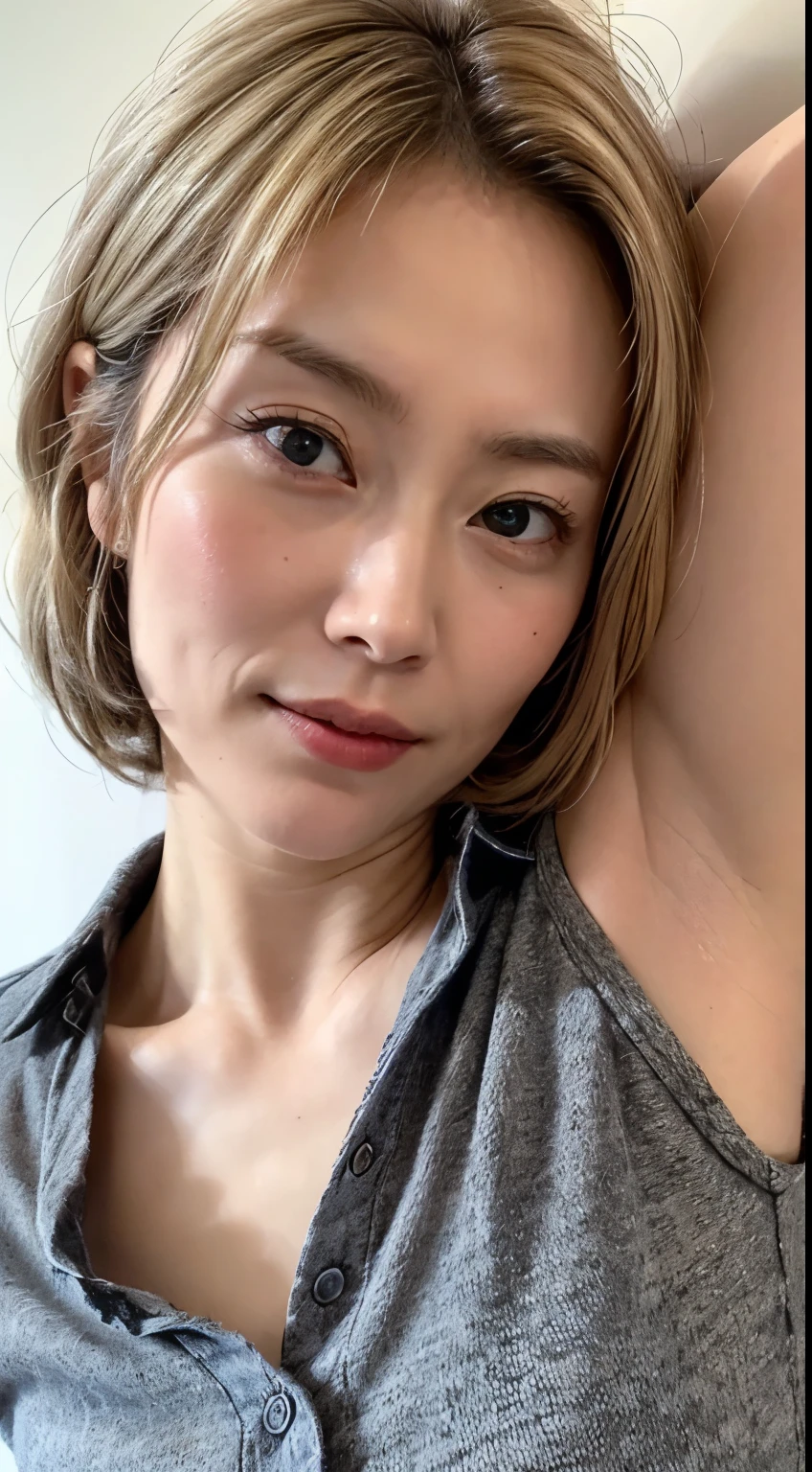 (Realistic:1.3、Ultra HD、Ultra-high resolution、8k、Japanese office lady、Collared shirt、Sleep on your back)、((Looking into the camera:1.8))、(Extremely realistic skin texture:1.4)、(Realistic:1.3)、short hair、(Embarrassed look:1.5)、(Blonde Hair:1.5)、(40-year-old woman、Mature Woman)、Ponytail hairstyle、(Raise her arm to show her armpit:1.3)、(Face close-up:1.0)