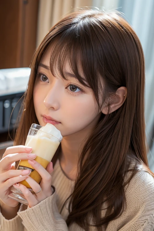 Caucasian、female、Brown Hair、morning sickness