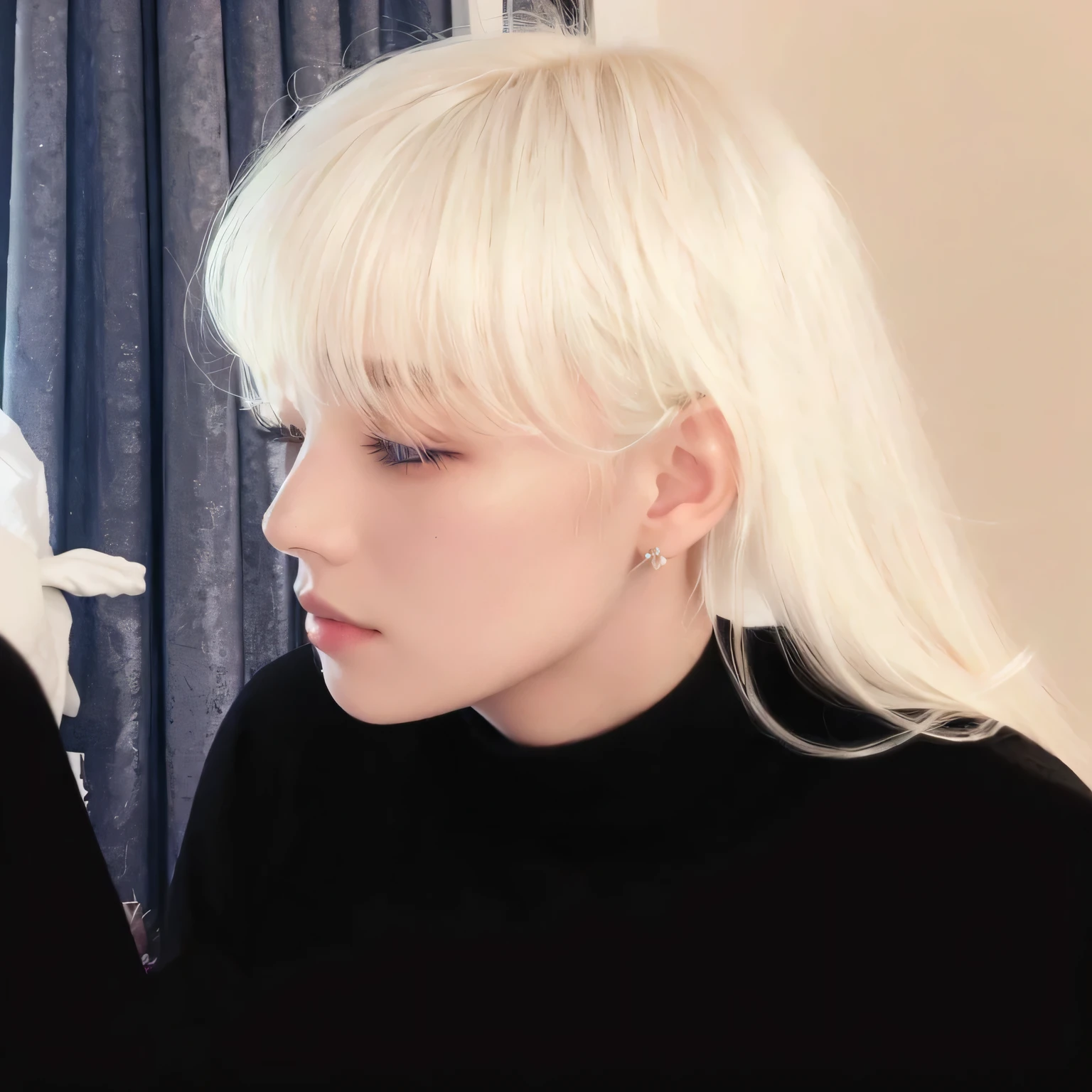blond haired woman with cabelo branco and black turtle neck shirt, cabelo com franja branca, com cabelos longos brancos, branco - cabelo loiro, with long cabelo branco, cabelo brancoed, cabelo branco, intense cabelo branco, her hair is white, franja branca, franja brancacabelo preto, ray of light through cabelo branco, cabelo loiro branco, cloud-like cabelo branco