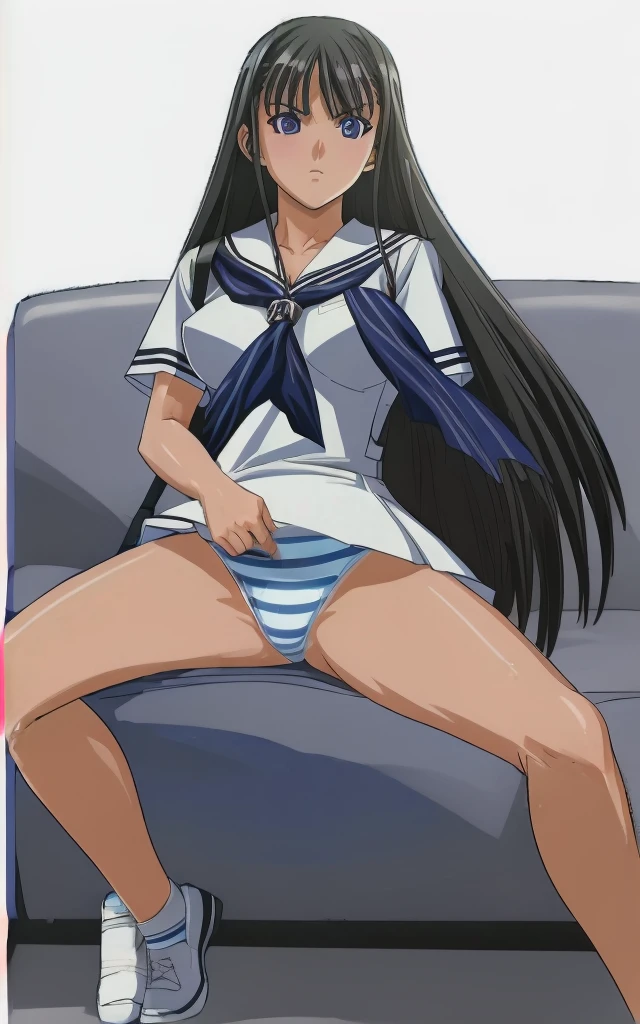 Mizushima Asa, a busty woman with beautiful legs, is wearing a miniskirt uniform with light blue and blue striped panties visible as she glares at a middle-aged salaryman on the bus.。