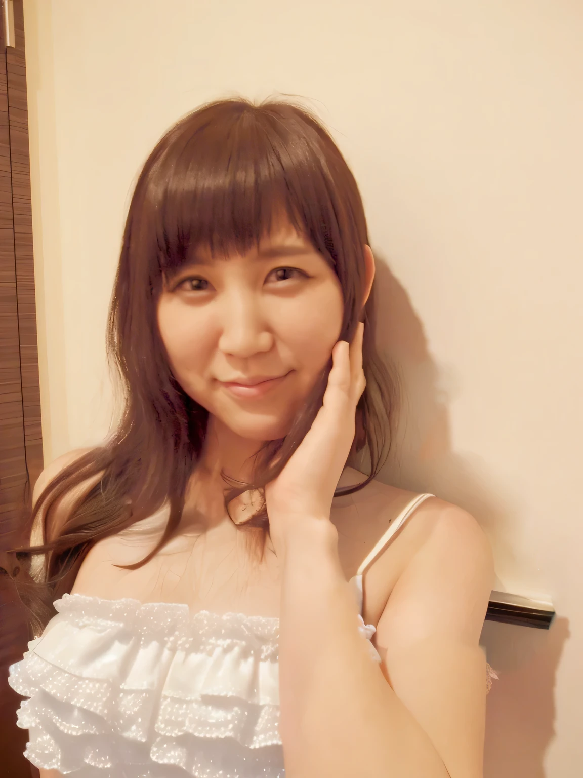 The face remains unchanged、 Dress