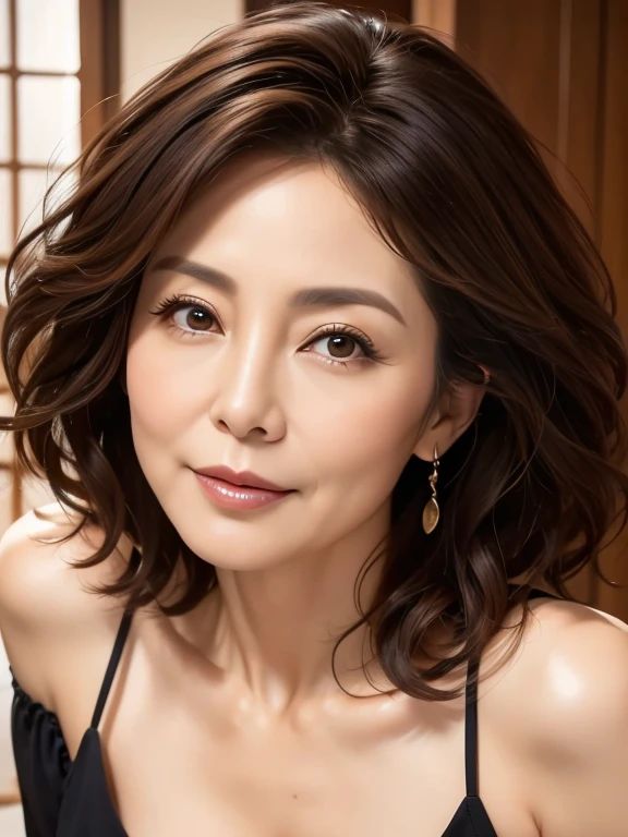 55 years old、Mature Woman、Beautiful medium hair、Curly Hair、Face close-up、