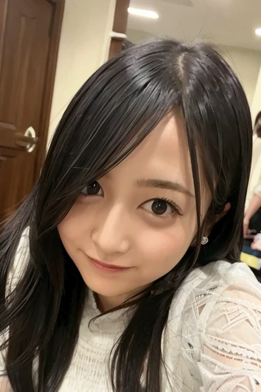 Gravure idol pose Hotel high resolution Not too small bust Skirts should be shortened Height: 158cm