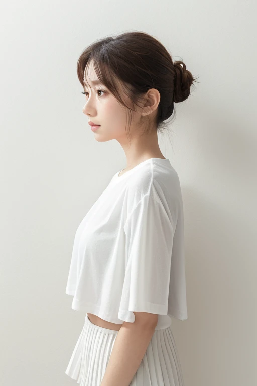 Short sleeve tops、(White wall background、Layered Cut:1.4)、Photographed in natural light、Looking down、Don&#39;Don&#39;t look at the camera、In front of the white door、(In a room with white walls and windows)、((highest quality、8k、masterpiece:1.3))、Ultra-high resolution、(photoGenuineistic:1.4)、RAW Photos、Japanese,(detailed aspects)、Genuine、Highly detailed face and skin texture、Highly detailed lips、The correct state of the human body、Medium Hair、Black Hair、Mr..々Pause、Natural color lip